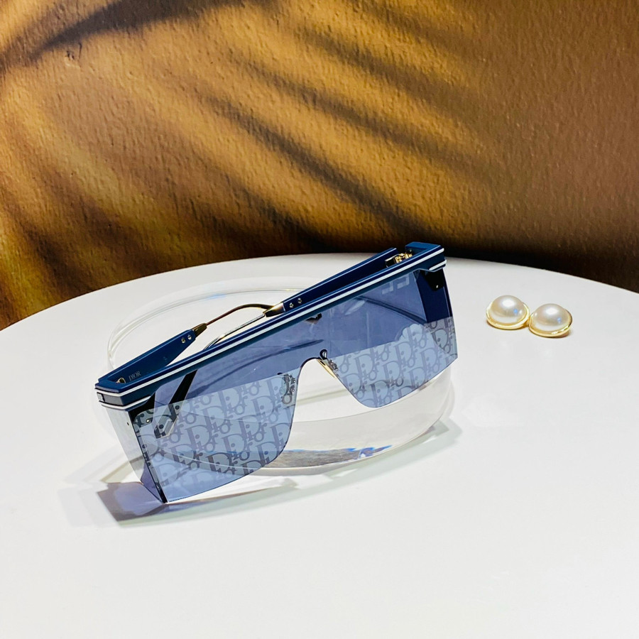 Kính Dior