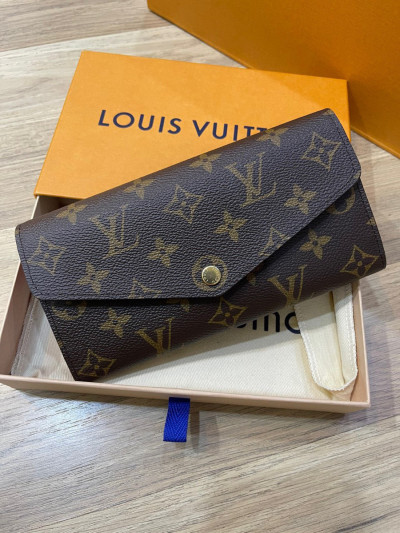 Ví Louis Vuitton