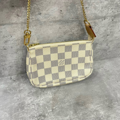 Pochette LV mini