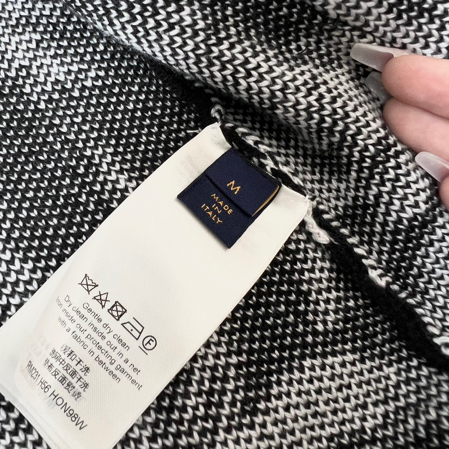 Áo khoác cardigan Louis Vuitton