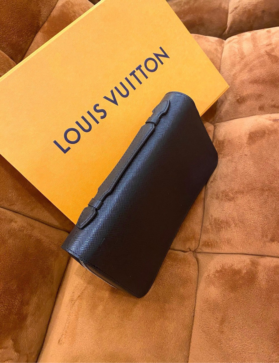 Ví Louis Vuitton