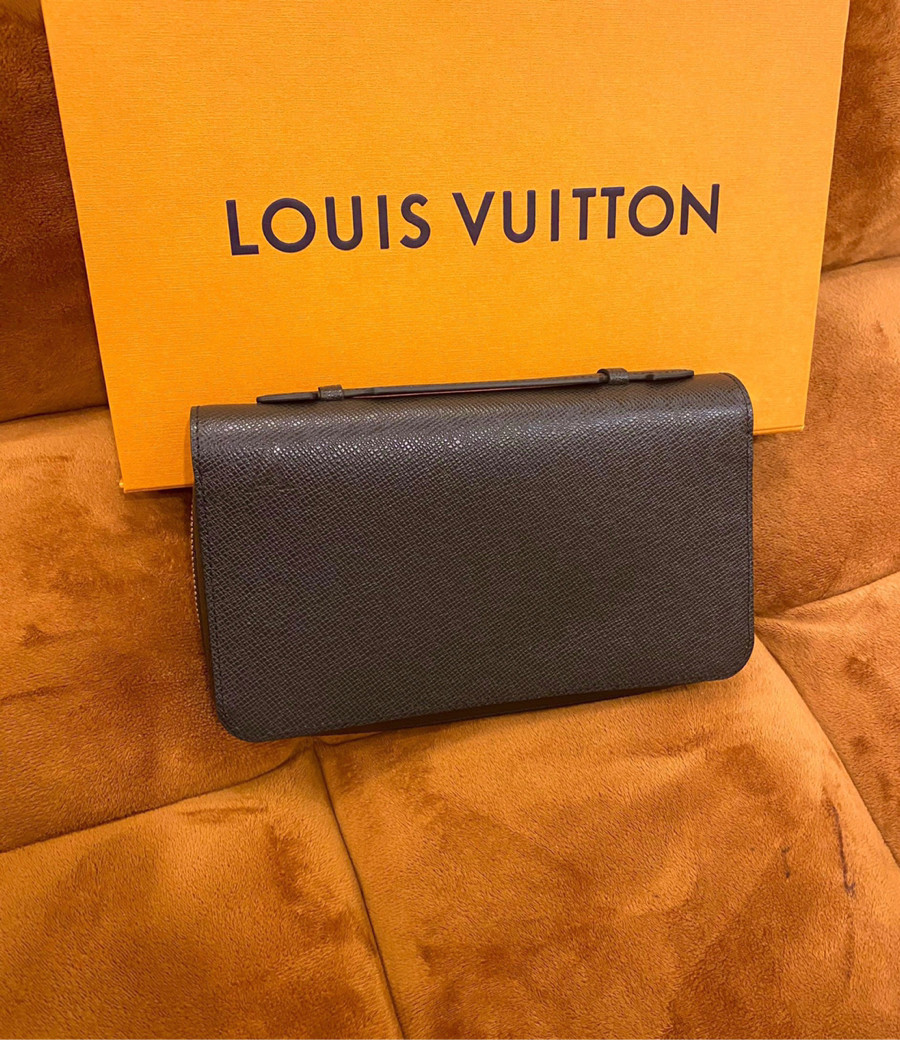 Ví Louis Vuitton