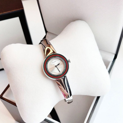 Đồng hồ Gucci U-Play Quartz White Dial Silver Ladies Watch Case 27mm