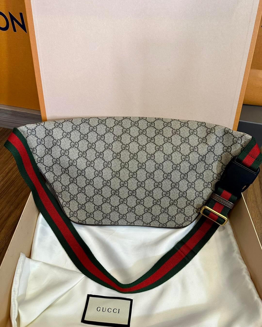 Túi Gucci bumbag likenew 99%