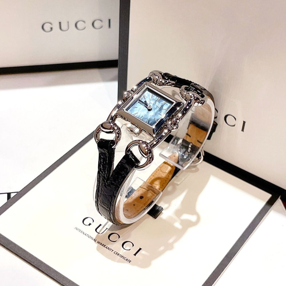 Đồng hồ Gucci Signoria Vintage 32mm