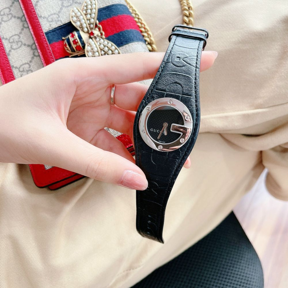 Đồng hồ Gucci 104 Bandeau Black Case 32mm