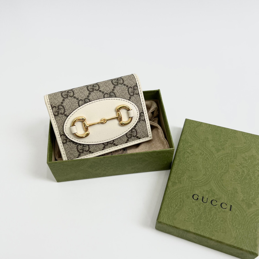 Ví bấm Gucci trắng 1995