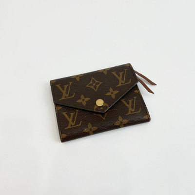 Ví bấm Louis Vuitton