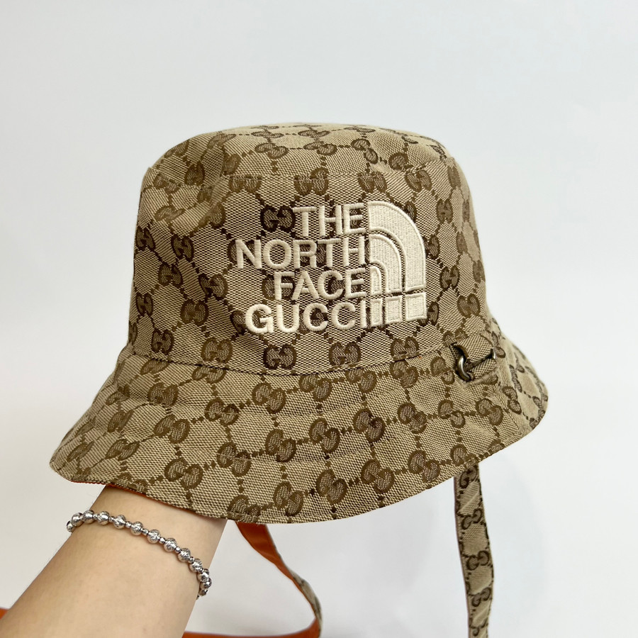 Nón bucket Gucci x The North Face