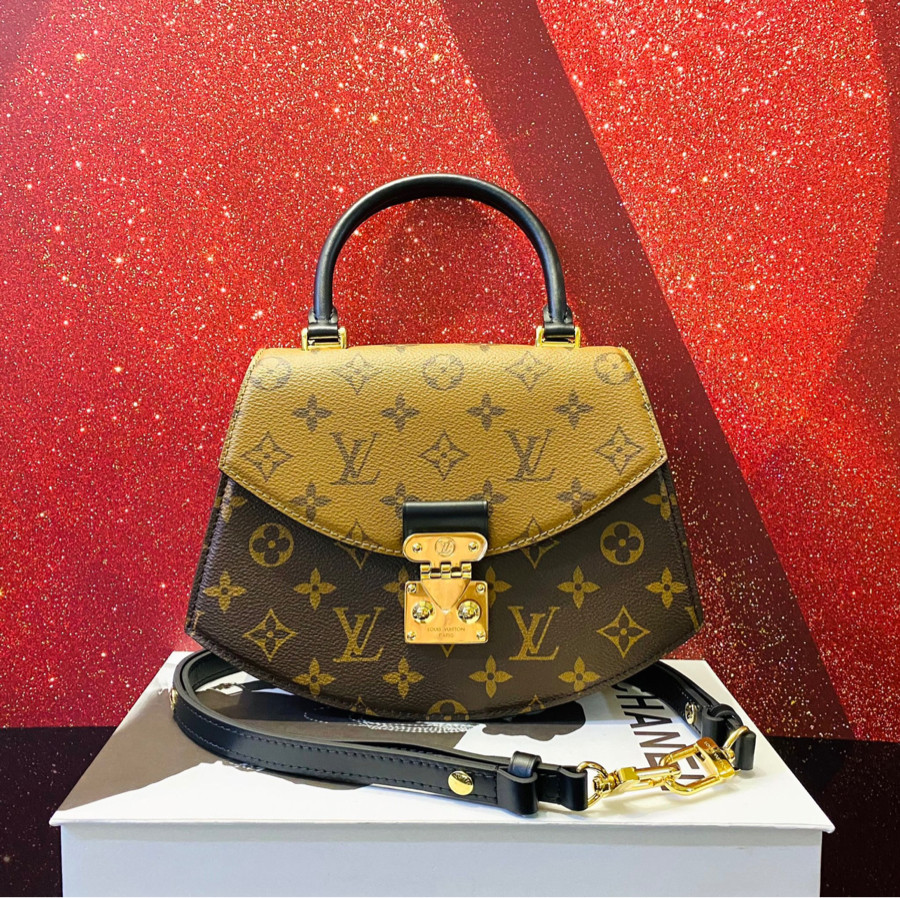 Túi Louis Vuitton