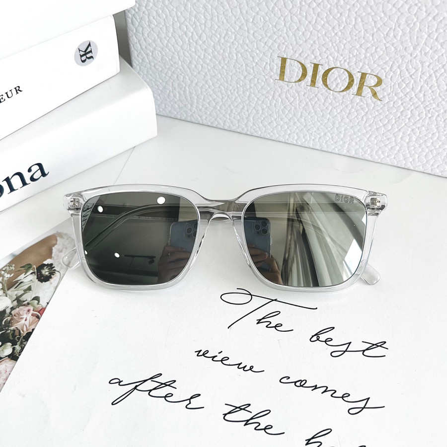 Kính râm Dior Indior S1I mẫu 2023 siêu nhẹ đi kèm gọng logo quá xinh ✨