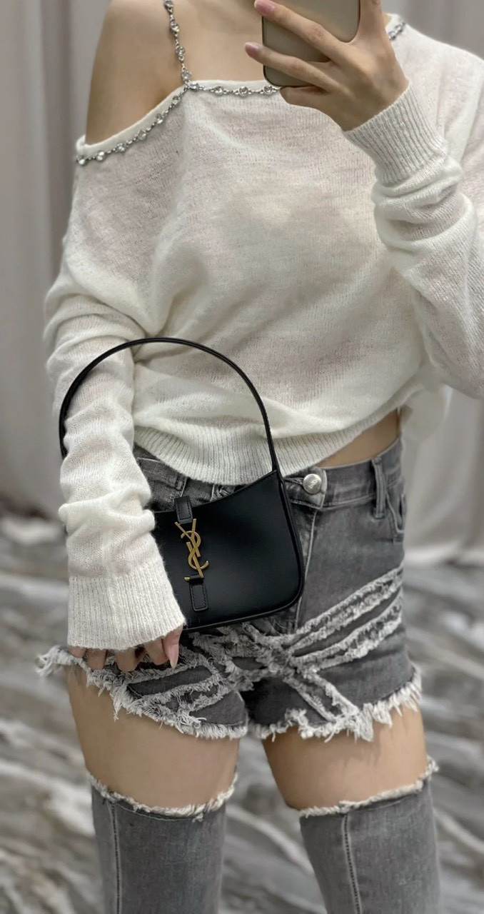 Túi Hobo ysl mini siêu xịn xò 🌷