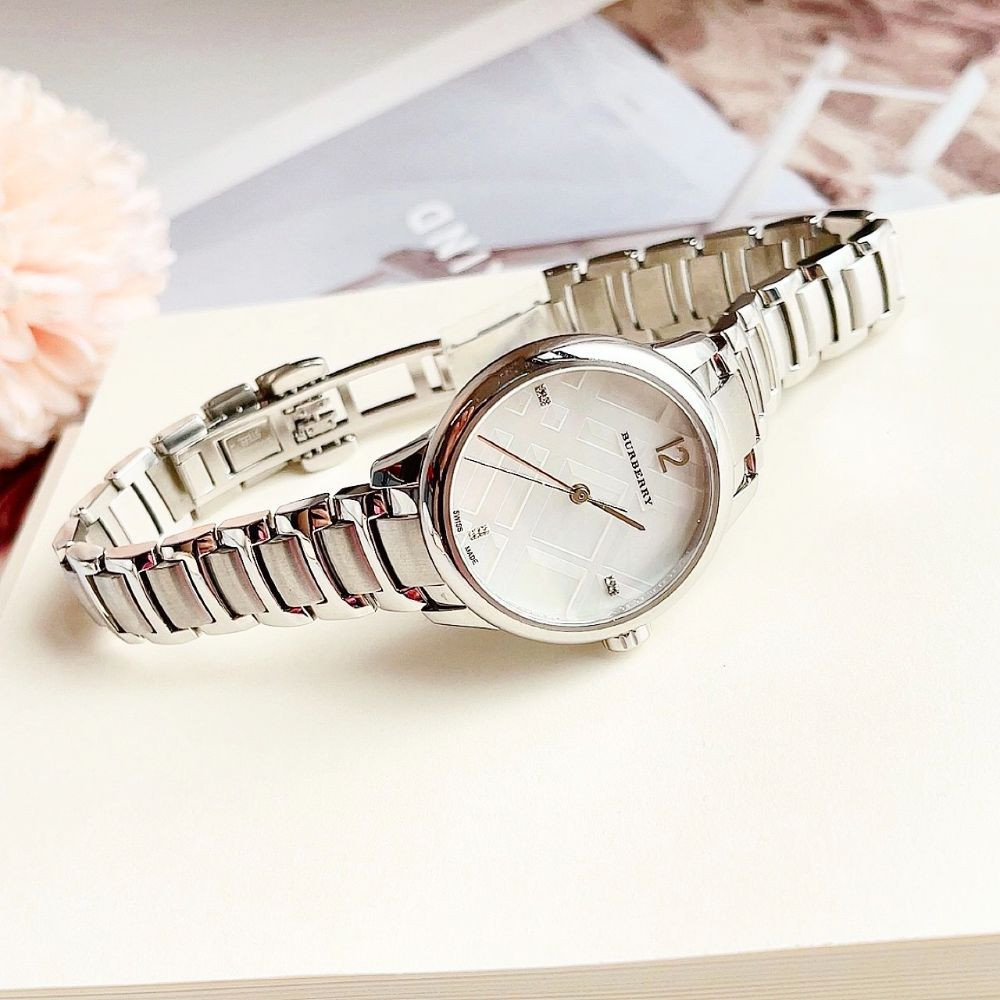 Đồng hồ Burberry BU10110 Case 32mm