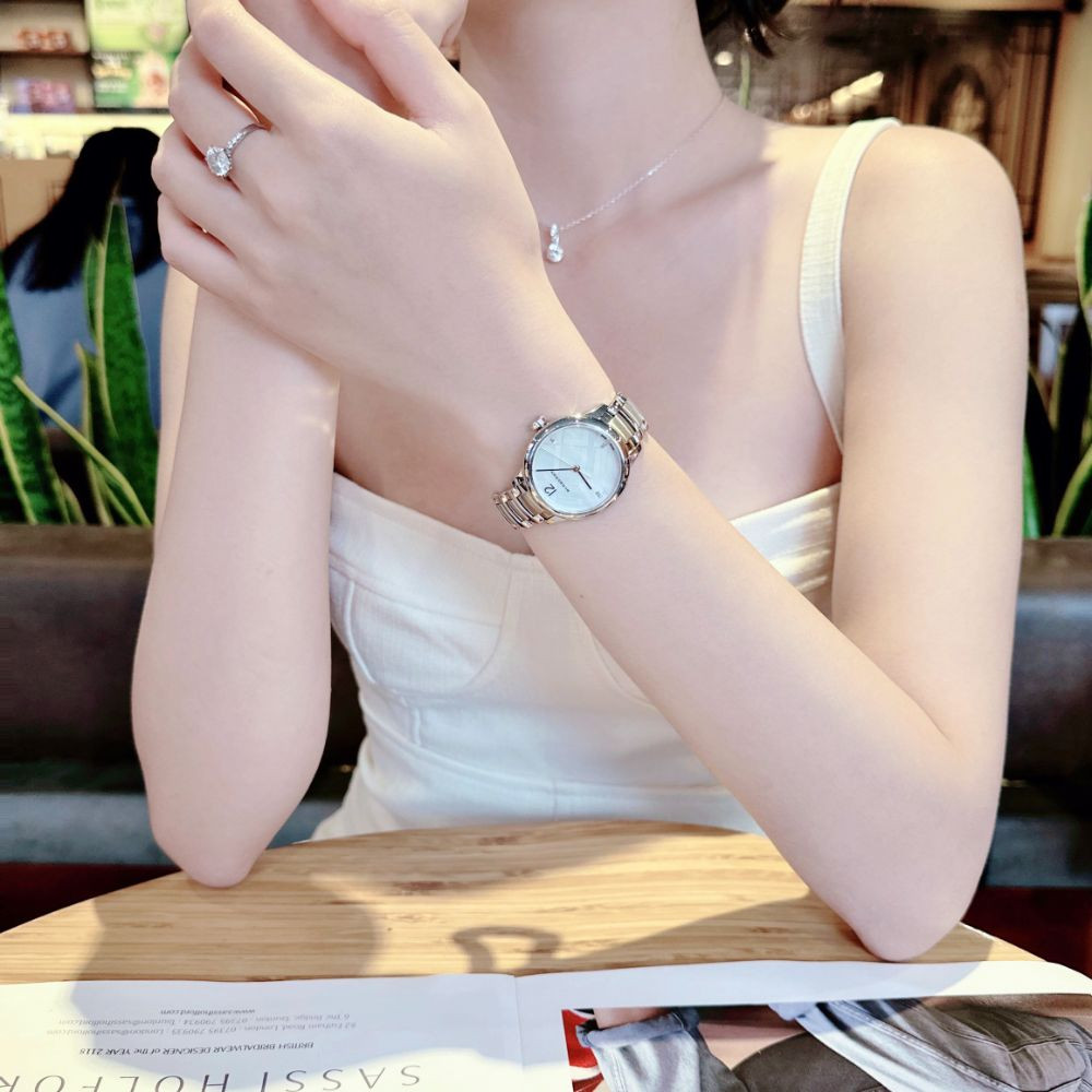 Đồng hồ Burberry BU10110 Case 32mm