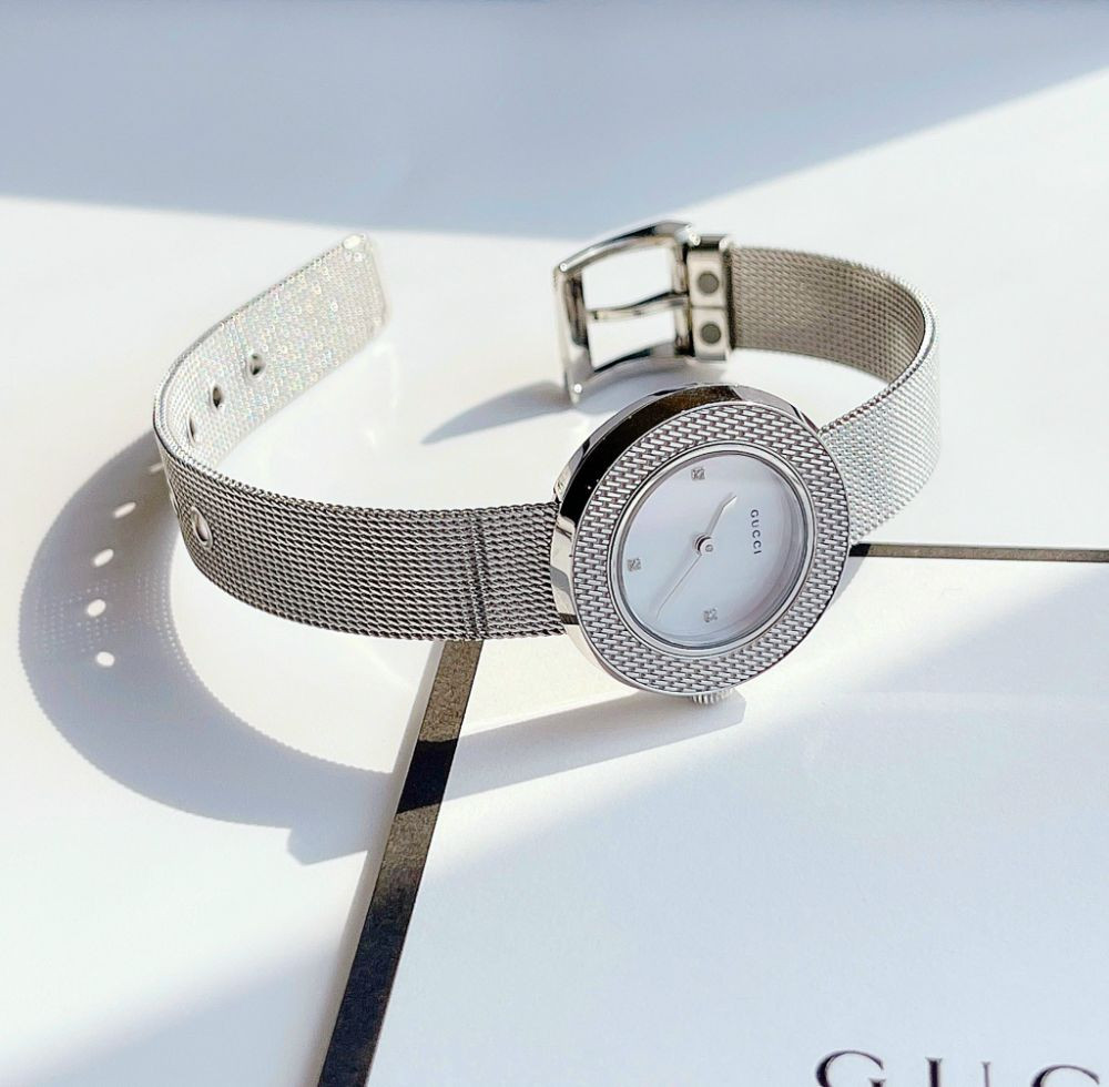 Đồng hồ Gucci U play Case 28mm