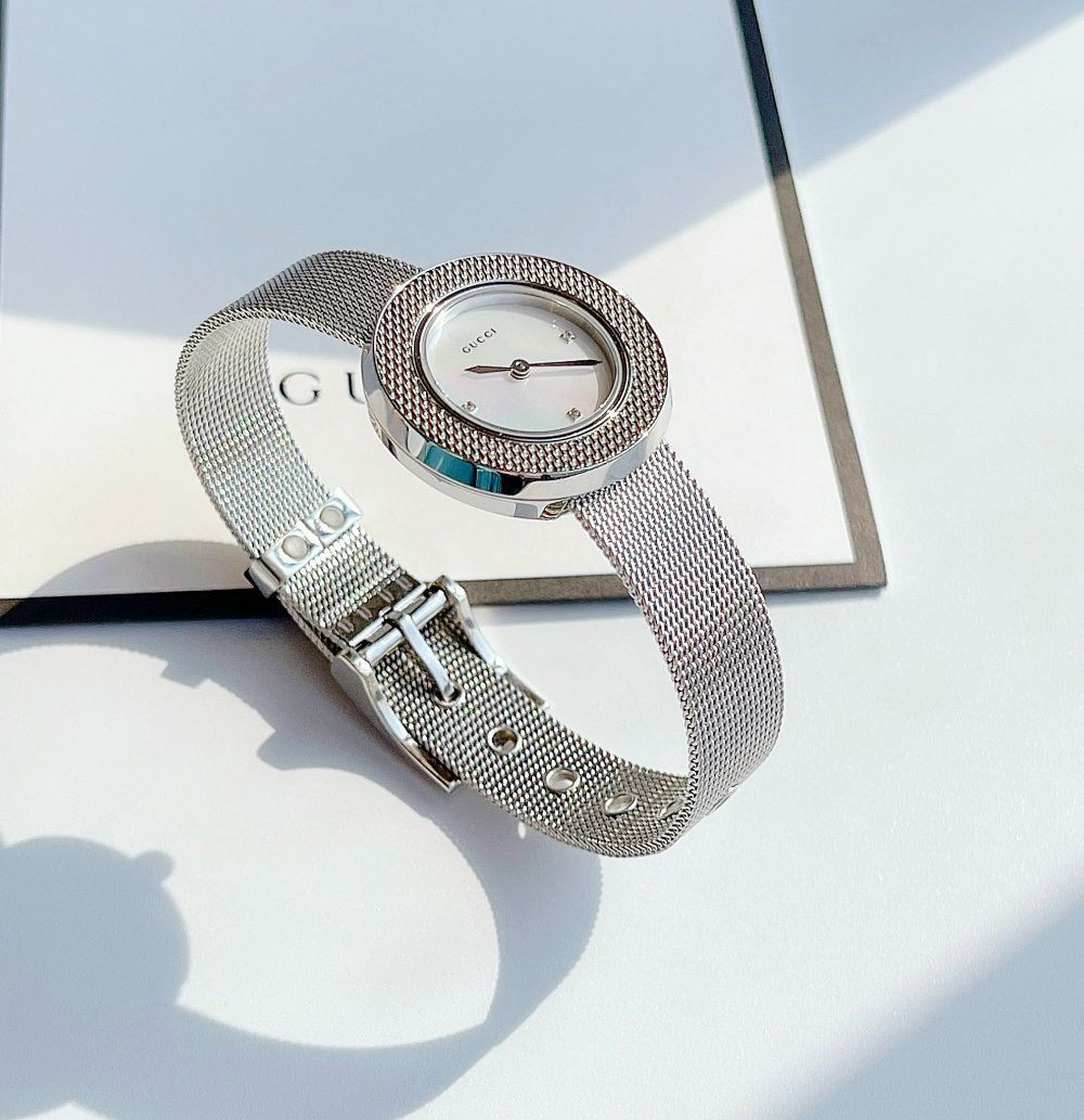 Đồng hồ Gucci U play Case 28mm