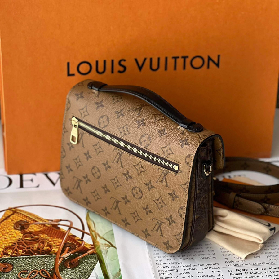 Túi Louis Vuitton