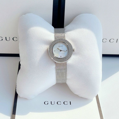 Đồng hồ Gucci U play Case 28mm