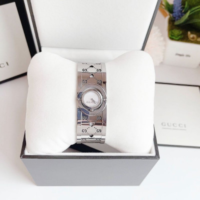 Đồng hồ Gucci Twirl Case 27mm