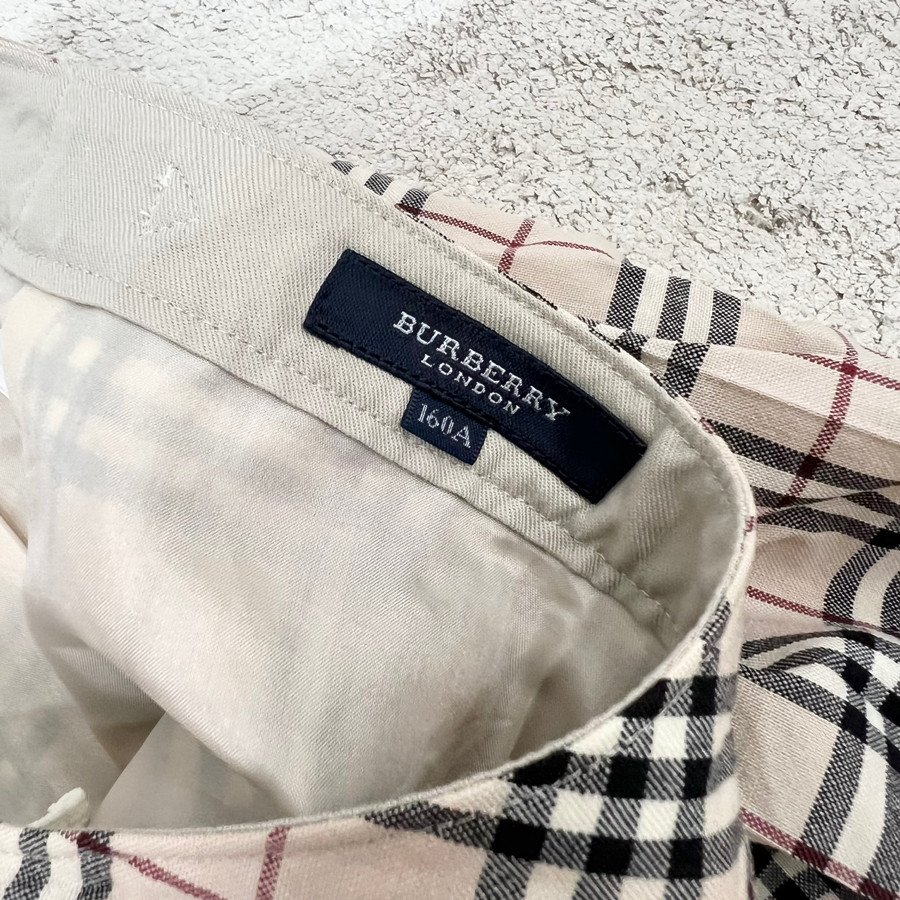 Chân váy Burberry vintage