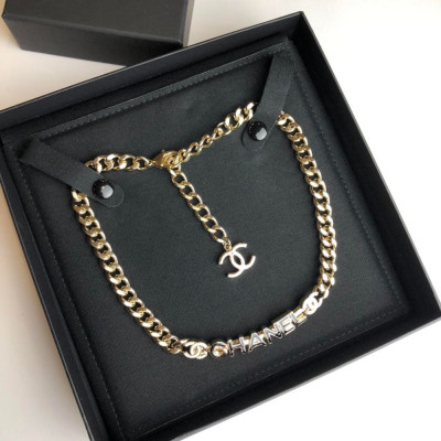 Choker Chanel logo CC kèm chữ siêu xinh