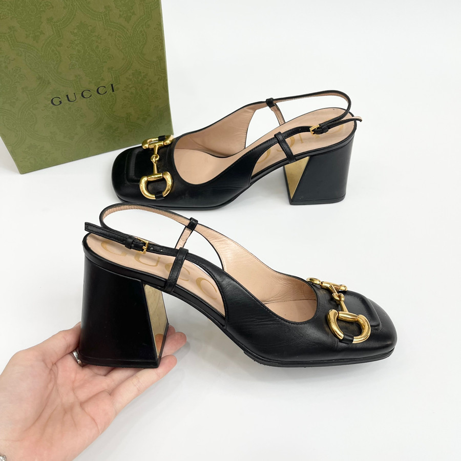 Guốc Gucci khoá vàng