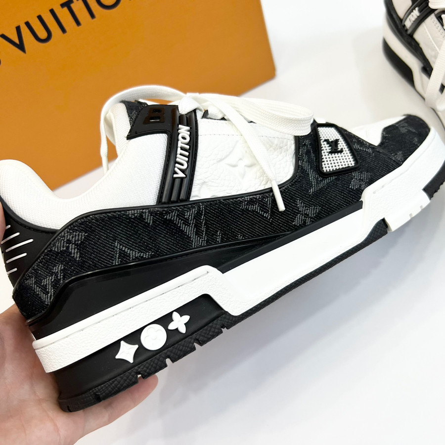 Giày sneaker Louis Vuitton trainer đen