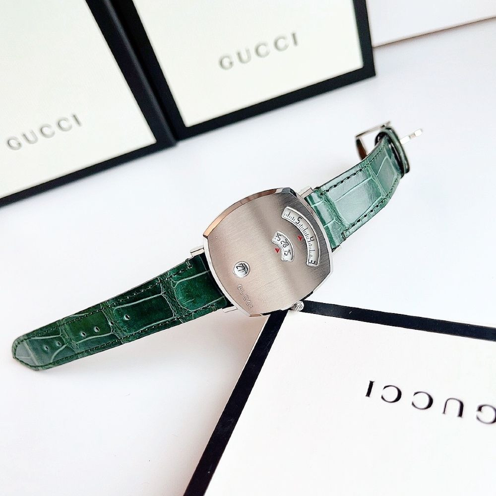 Đồng hồ Gucci Grip Case 35mm