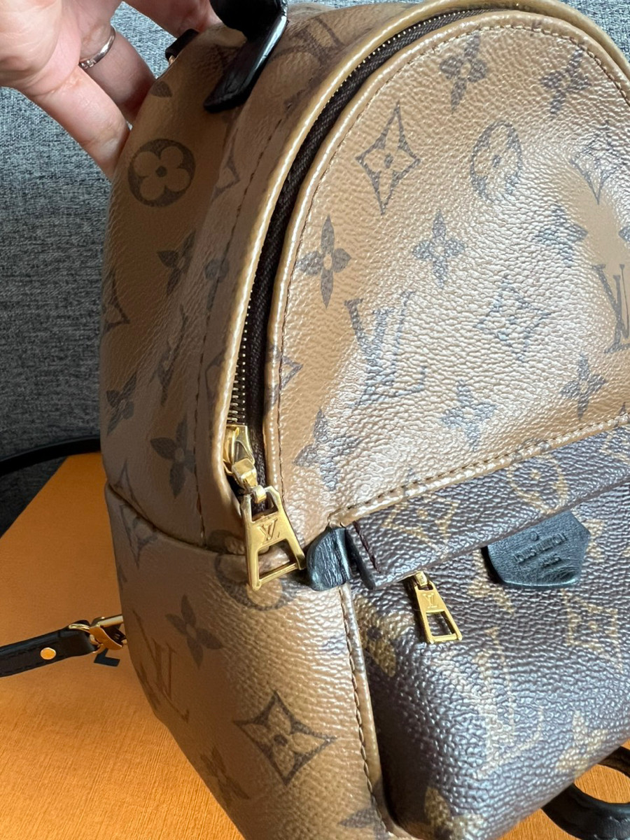 Balo lv 2 màu