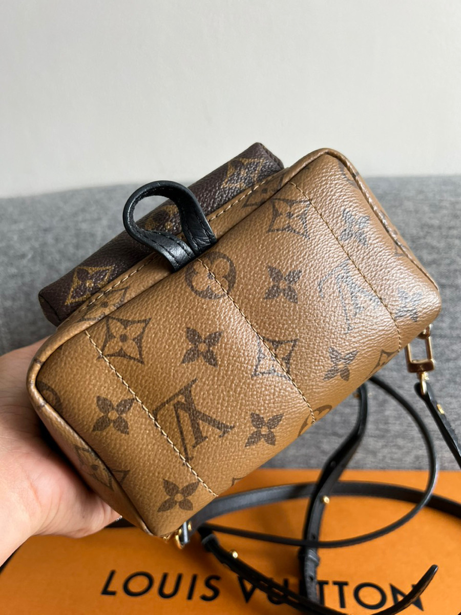 Balo lv 2 màu