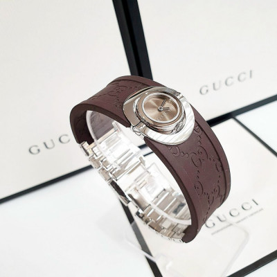 Đồng hồ Gucci Twirl Case 17mm