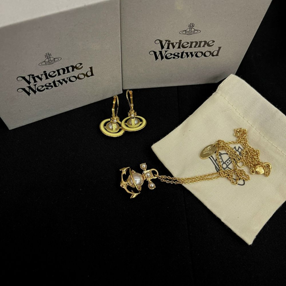 Dây chuyền Vivienne Westwood