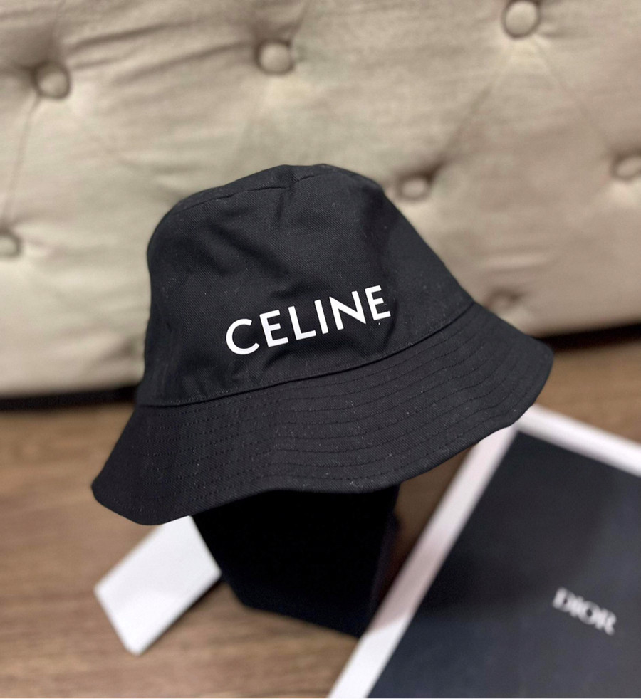 Mũ celine newtag sz D kèm bill