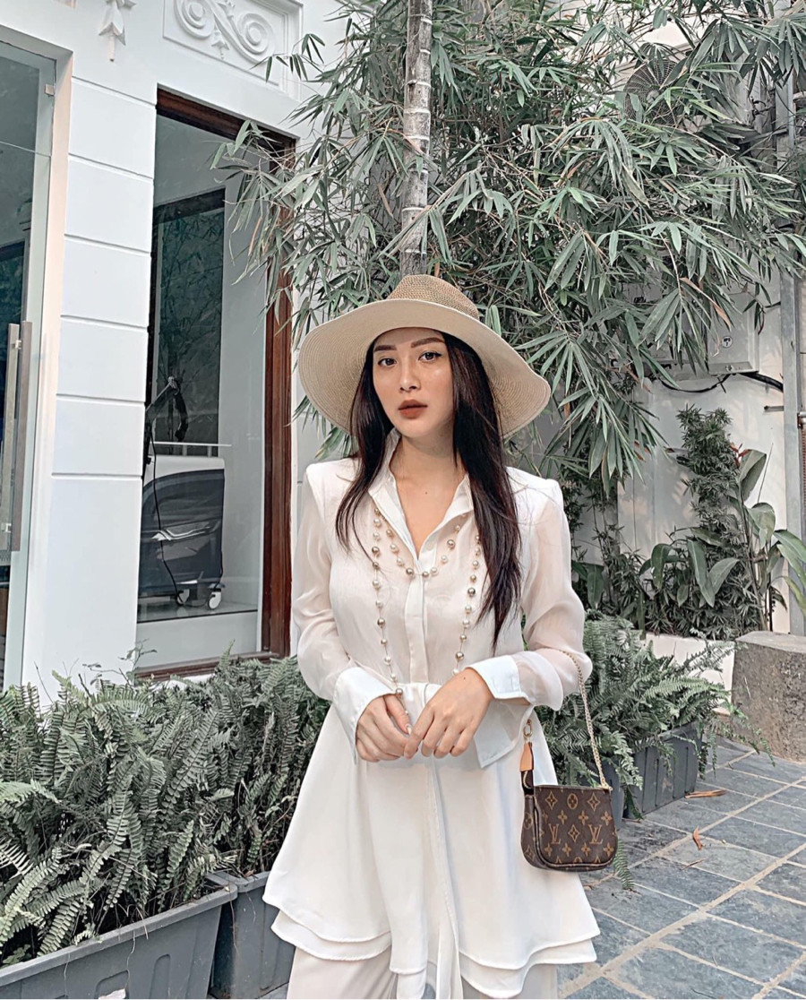 Túi LV Mini pochette  sang chảnh 🥰