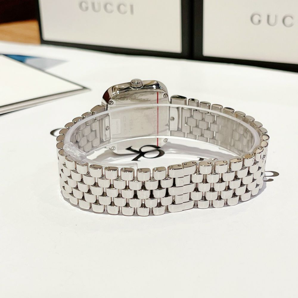 Đồng hồ Gucci G-Gucci Case 32*34mm