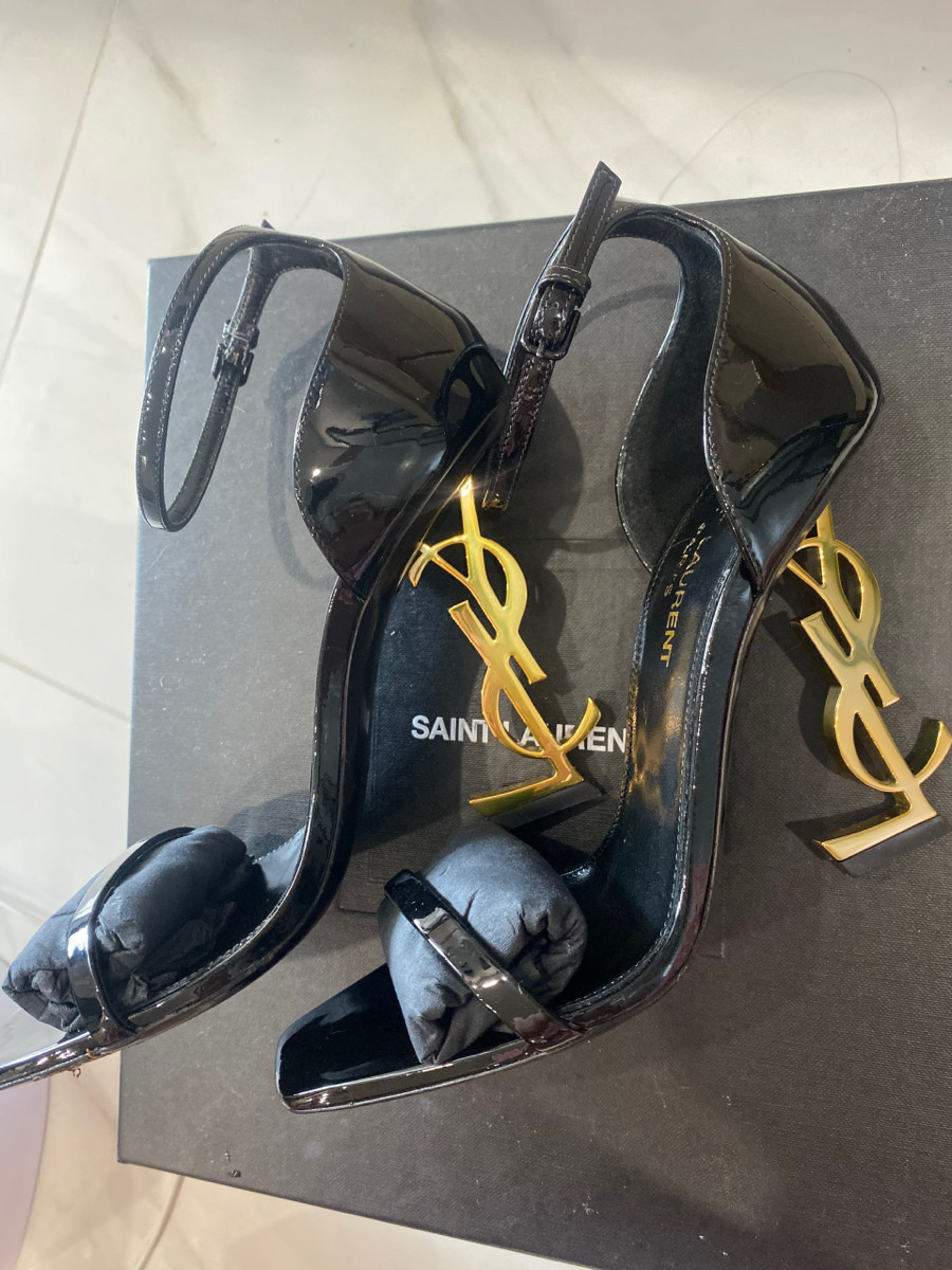 Sandal YSL