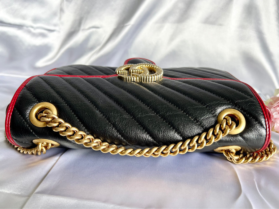 Túi Gucci Marmont Shoulder Bag