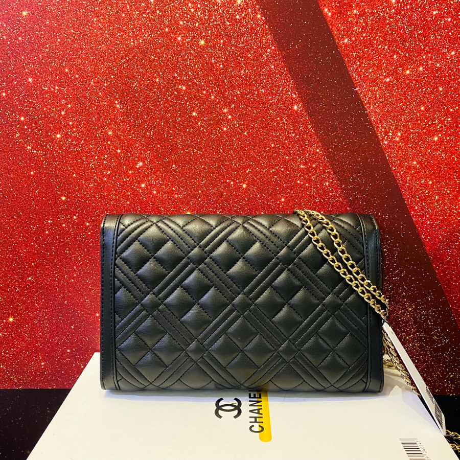 Túi Moschino