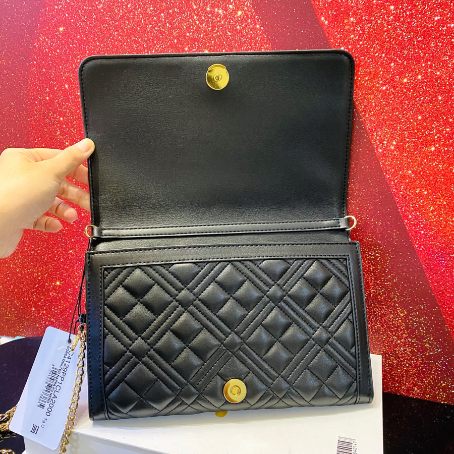Túi Moschino