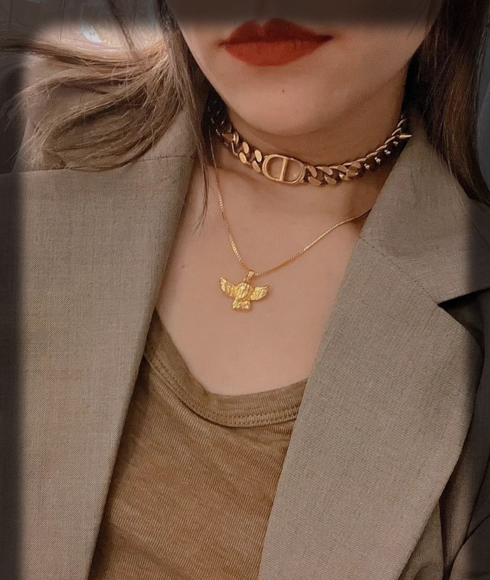 Choker Dior siêu sang chảnh