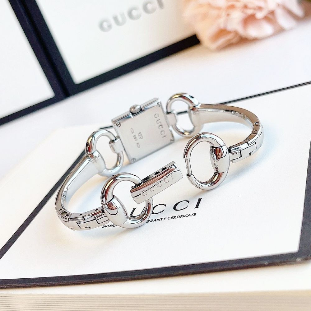 Đồng hồ Gucci Tornavoni Silver dial diamond Case 26mm