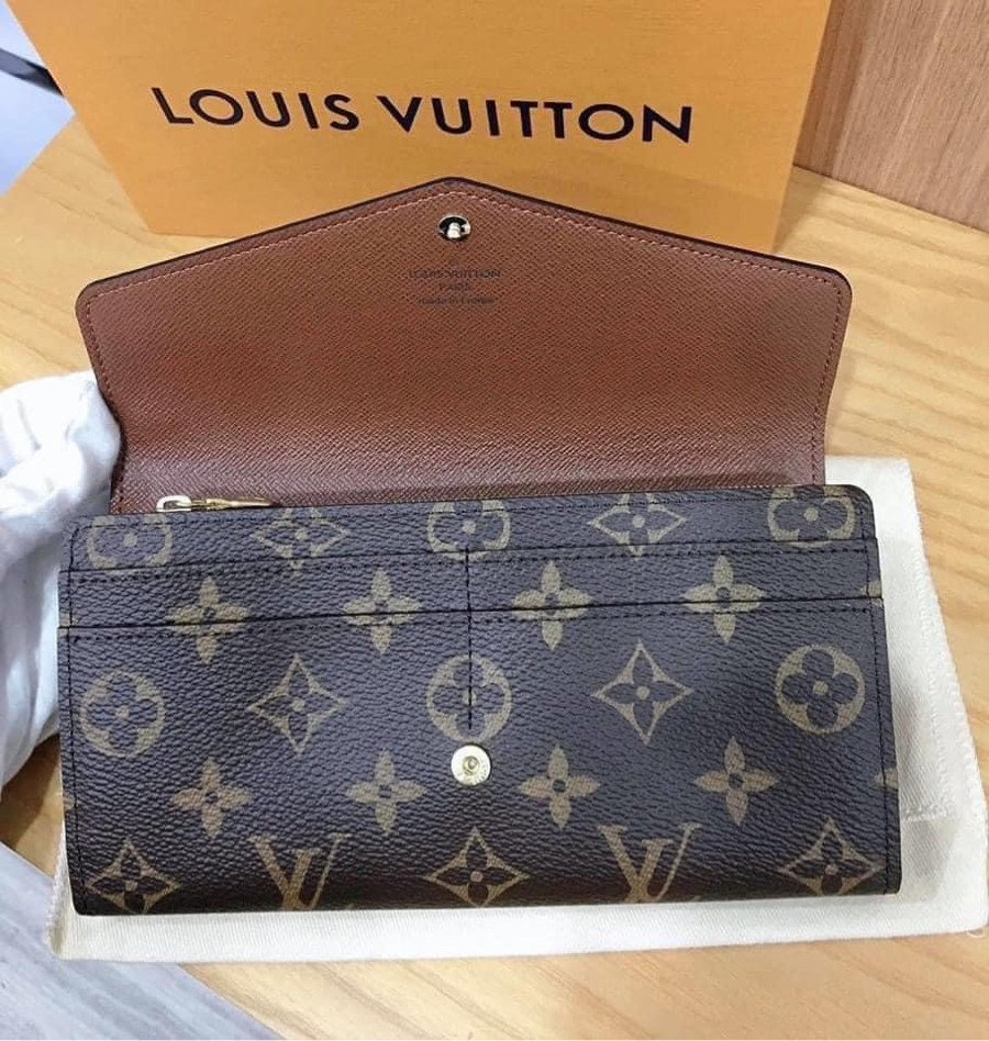 Ví Louis Vuitton