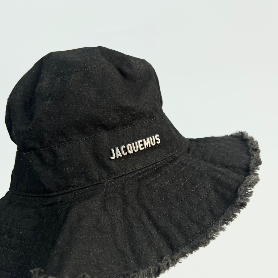 Bucket Jacquemus đen