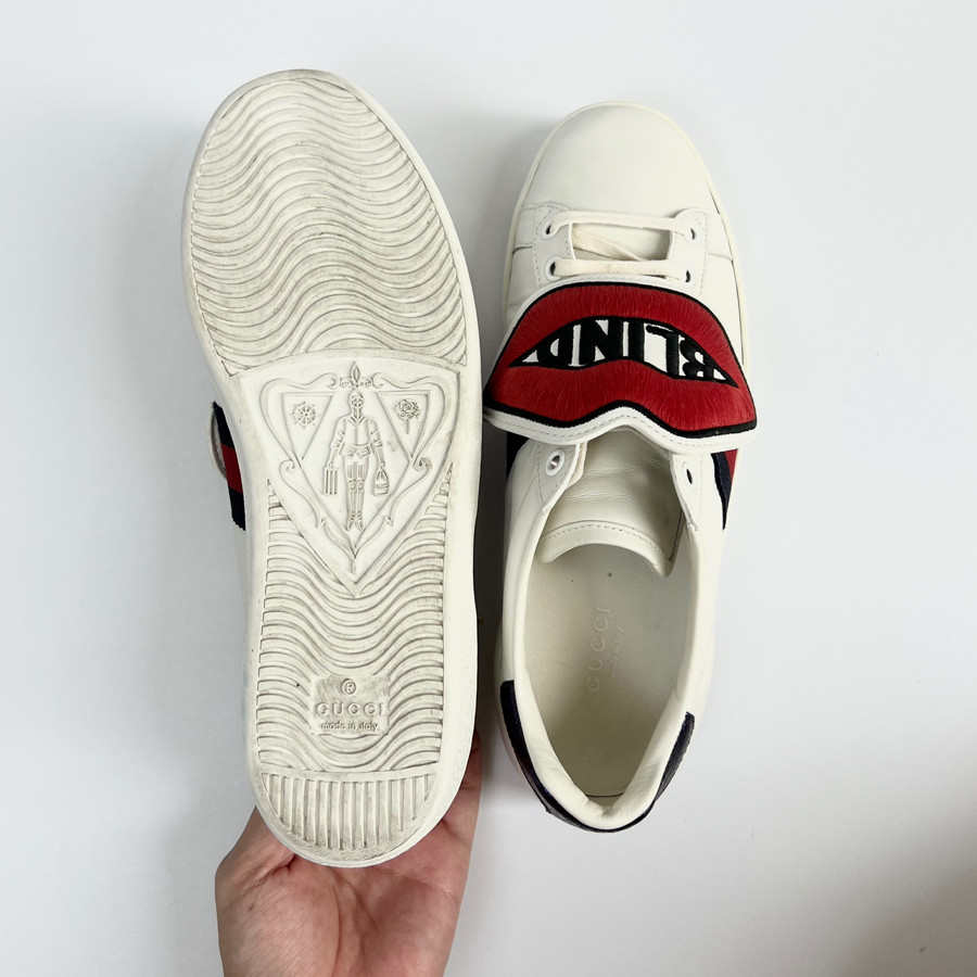 Giày sneaker Gucci môi