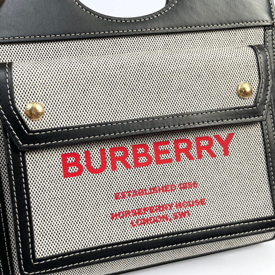 Túi pocket bag Burberry