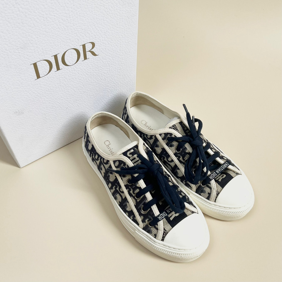 Giày sneaker Dior