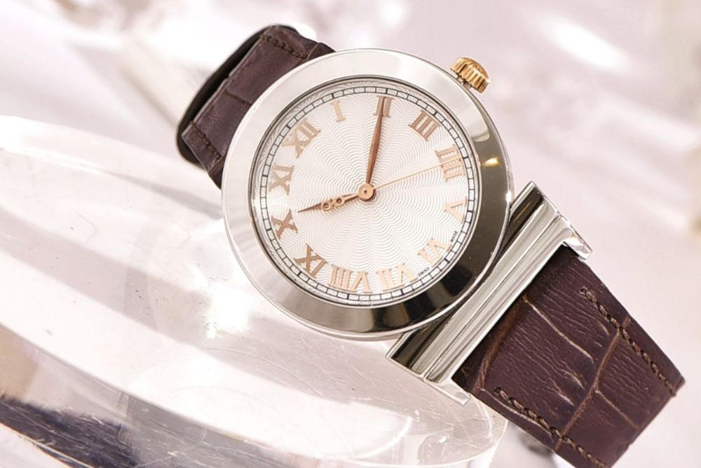 Đồng hồ Salvatore Ferragamo Grande Maison Case 33mm