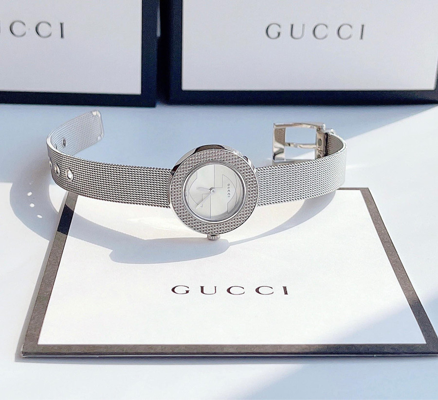 Đồng hồ Gucci Uplay