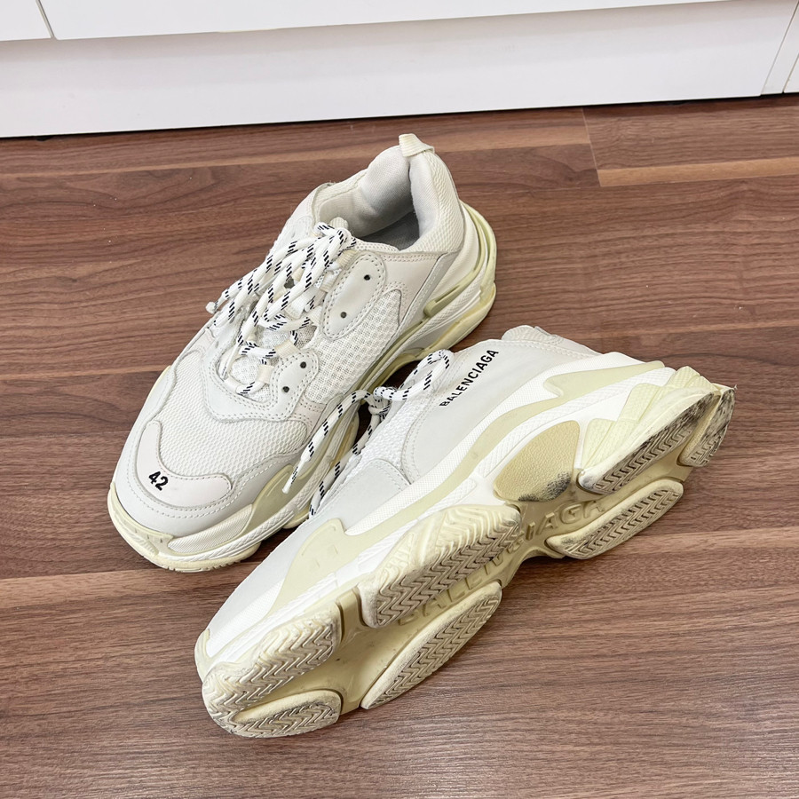 Sneaker Balenciaga tripleS