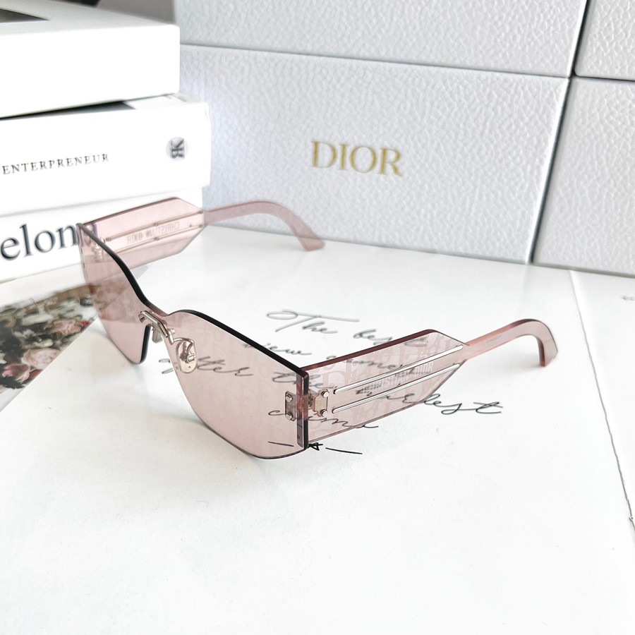 Kính râm Dior diorclub m6u logo màu mới 2023 ✨